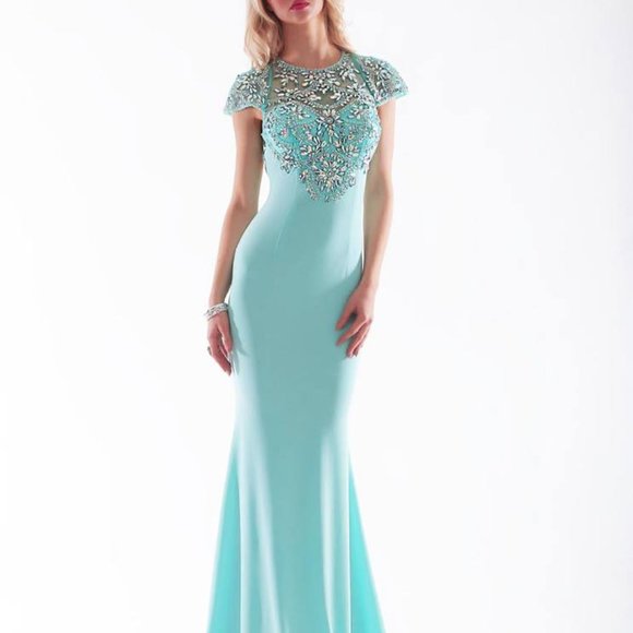 Backless Sleek Sexy  Prom Dress, Size 2, High Neck S/S Mermaid Sequin Put a Slit - Picture 2 of 13